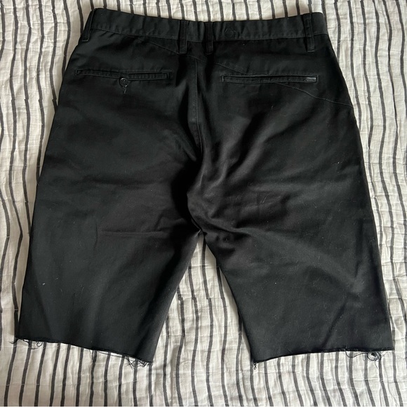 Men’s Volcom cut off shorts Size 32 - Picture 3 of 5